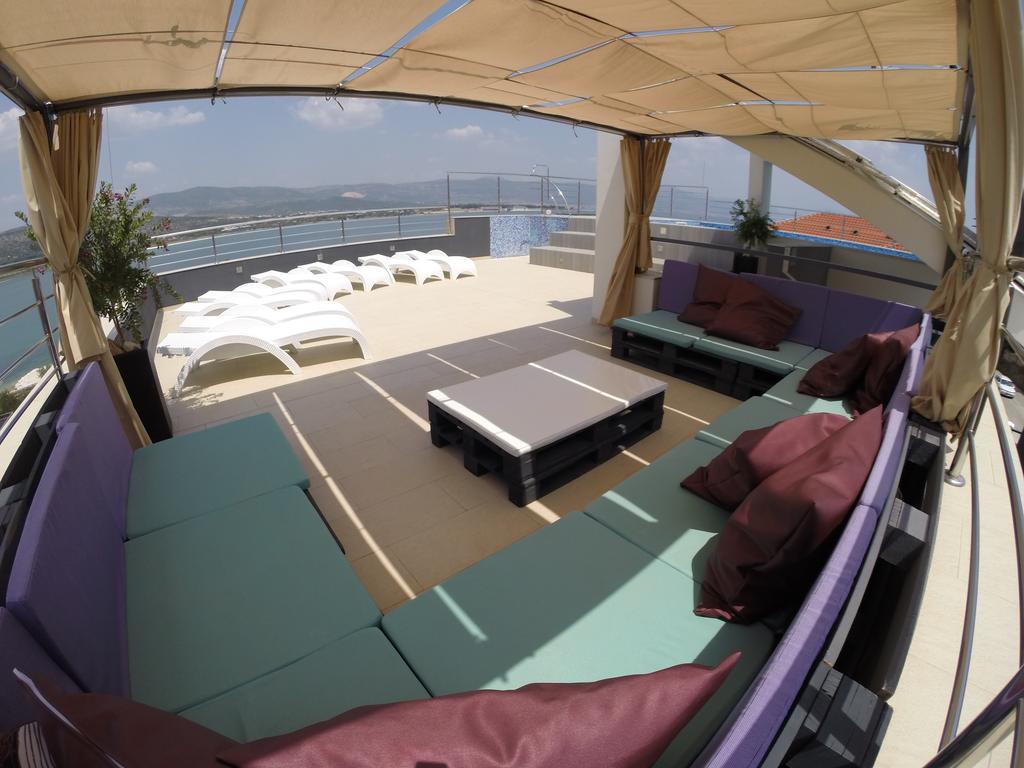 Apartments Exclusive Palace Trogir Bagian luar foto